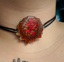 Load image into Gallery viewer, Rose choker